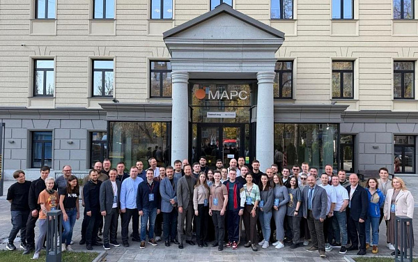 Врачи «ММЦ» провели в Москве образовательный интенсив «Академия кистевого клуба»